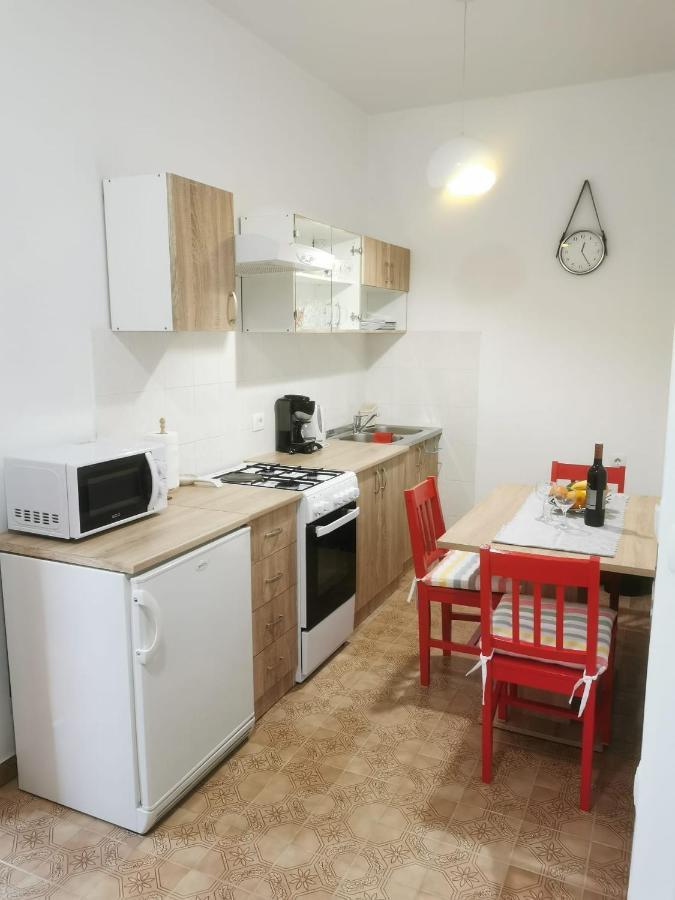 Apartments K&D Пула Экстерьер фото